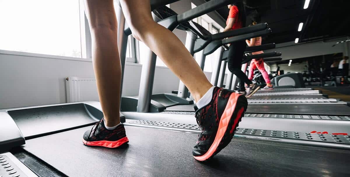 6 Tips for a Better Treadmill Workout in (2022)