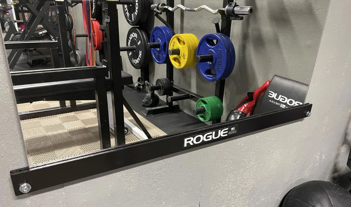 Install-Gym-Mirrors How to Install Your Gym Mirrors